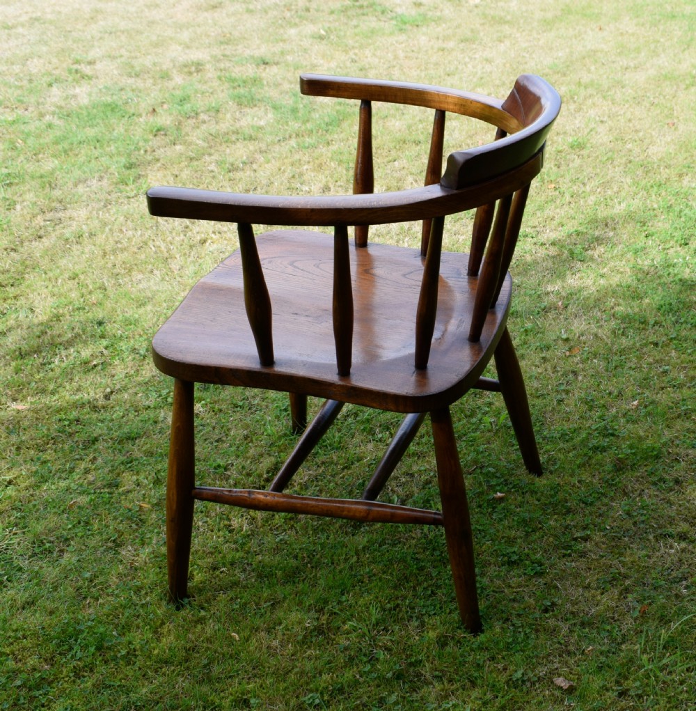 Early 20th Century Captains Chair View V