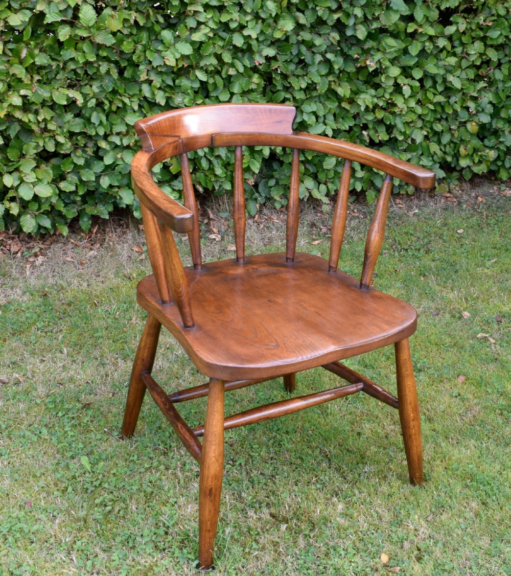 Early 20th Century Captains Chair View VI