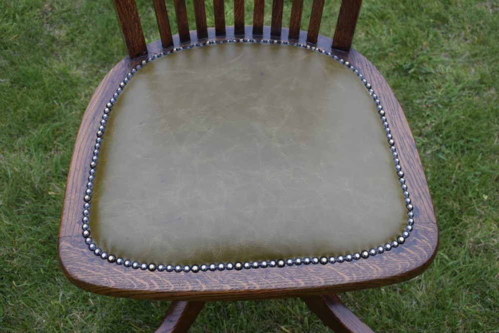 Oak Swivel Office Chair  View XIII
