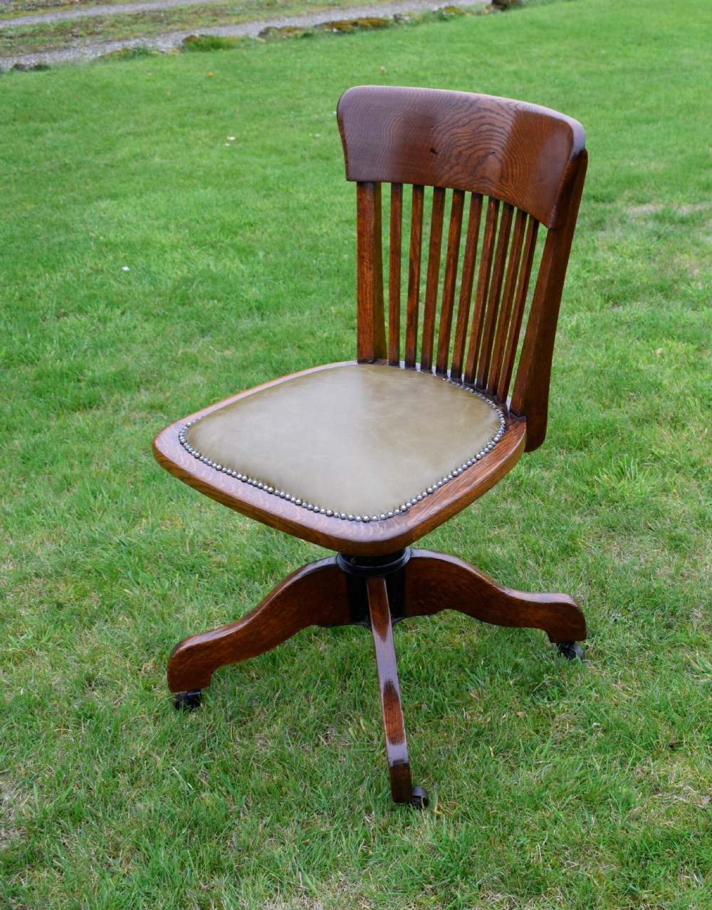 Oak Swivel Office Chair  View XIX