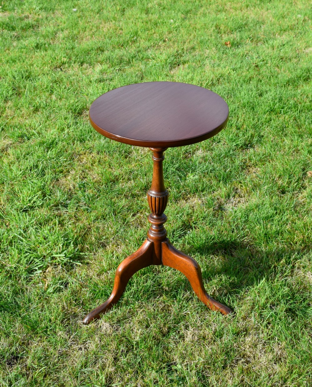 Early 20th Century Mahogany Wine Table View II