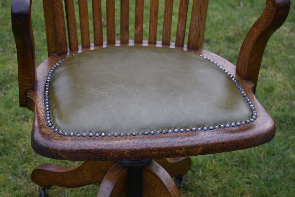 Early 20th Century Oak Swivel Desk Chair View X