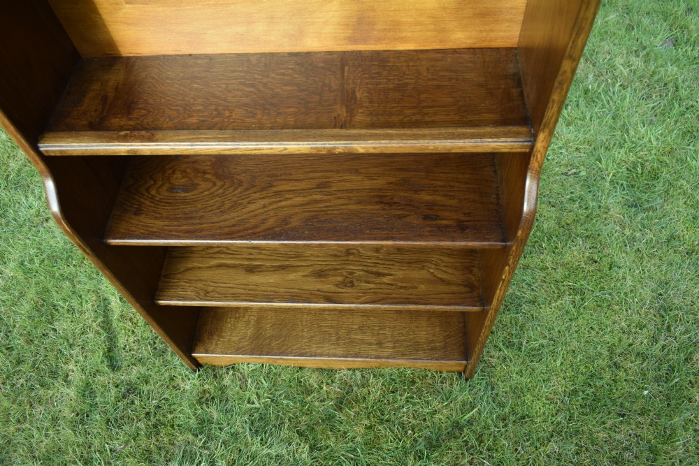 Early 20th Century Oak Bookcase View XI