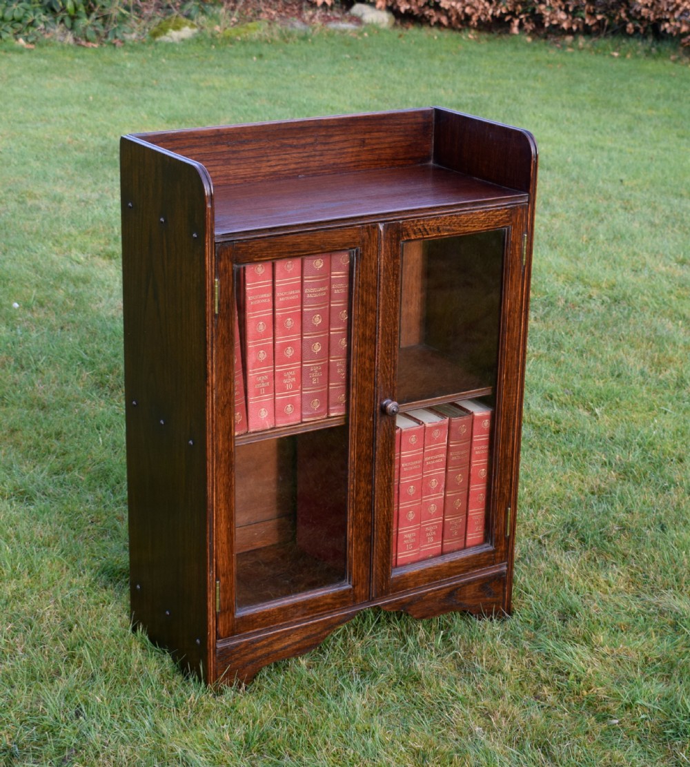 Early 20th Century Oak Glazed Bookcase