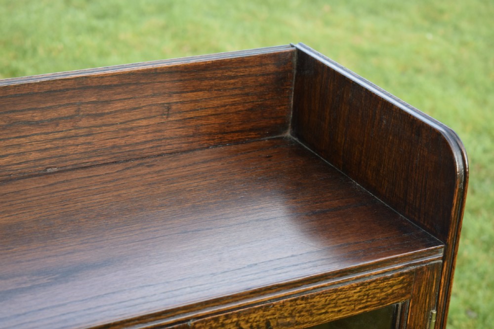 Early 20th Century Oak Glazed Bookcase View XIII