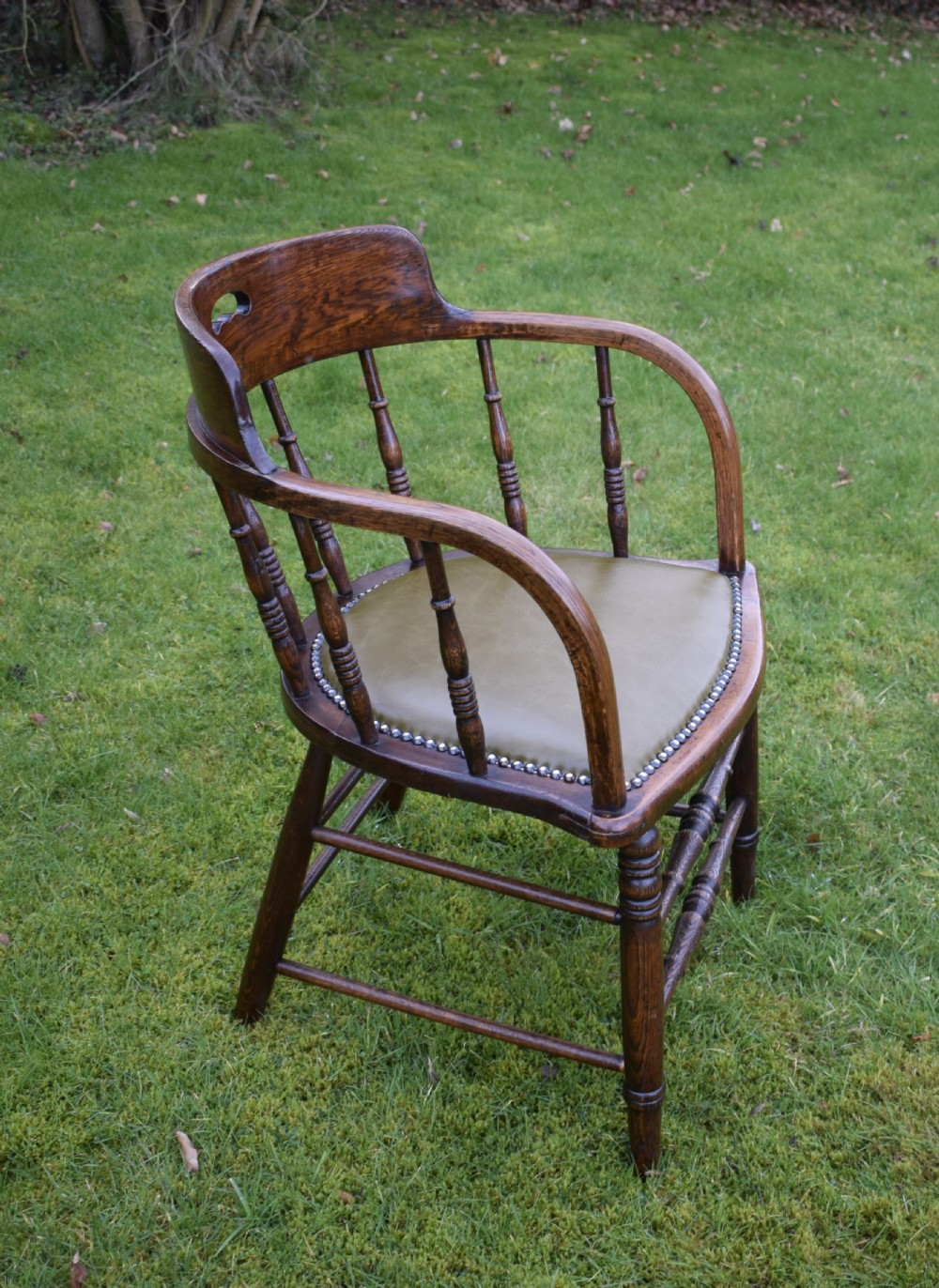 Early 20th Century Oak Desk Chair View V