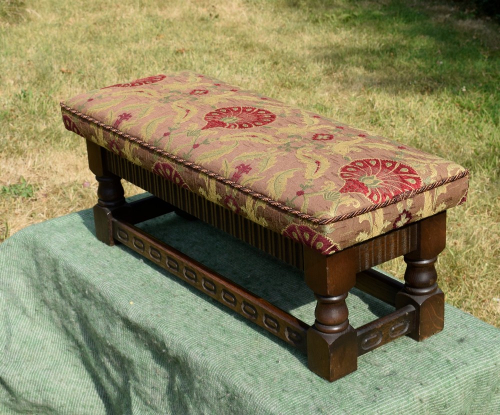 Early 20th Century Oak Jacobine Stool View III