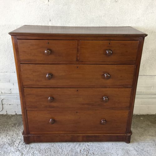 VICTORIAN MAHOGANY CHEST OF DRAWERS - ADDITIONAL PHOTO 1