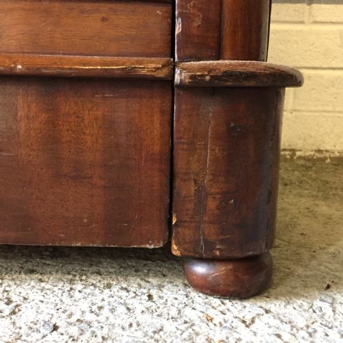 VICTORIAN MAHOGANY CHEST OF DRAWERS - ADDITIONAL PHOTO 2