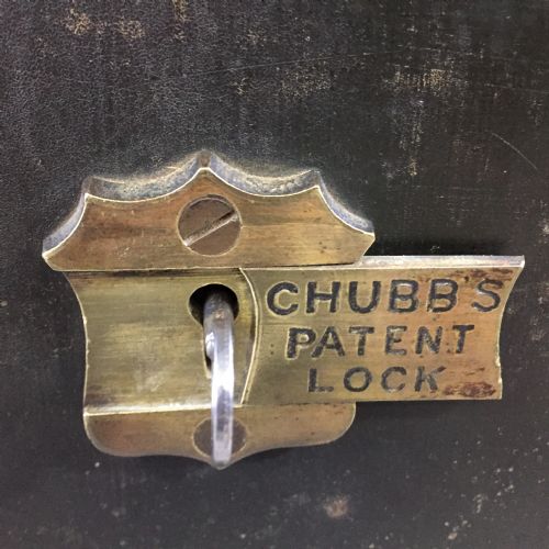 1900 CHUBB'S FIRE PROOF SAFE - ADDITIONAL PHOTO 6