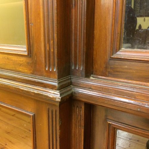 VICTORIAN MAHOGANY BREAKFRONT BOOKCASE - ADDITIONAL PHOTO 4