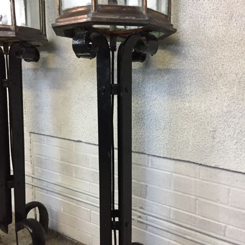 PAIR OF VICTORIAN COPPER LANTERNS WITH POSTS - ADDITIONAL PHOTO 9