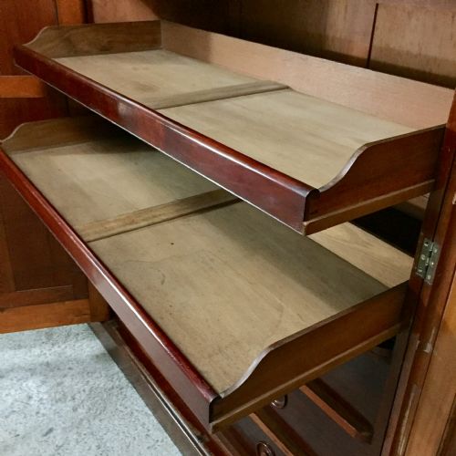 VICTORIAN MAHOGANY 3 DOOR WARDROBE - ADDITIONAL PHOTO 11