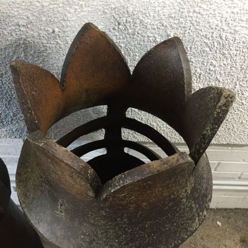 PAIR OF VICTORIAN GLAZED CROWN TOP CHIMNEY POTS - ADDITIONAL PHOTO 7