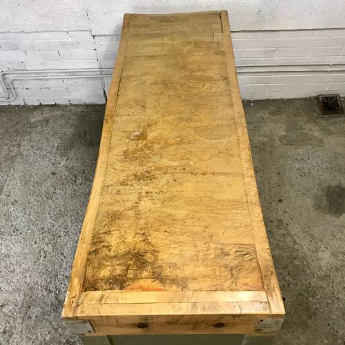 ANTIQUE BUTCHERS BLOCK ON ORIGINAL BASE - ADDITIONAL PHOTO 1