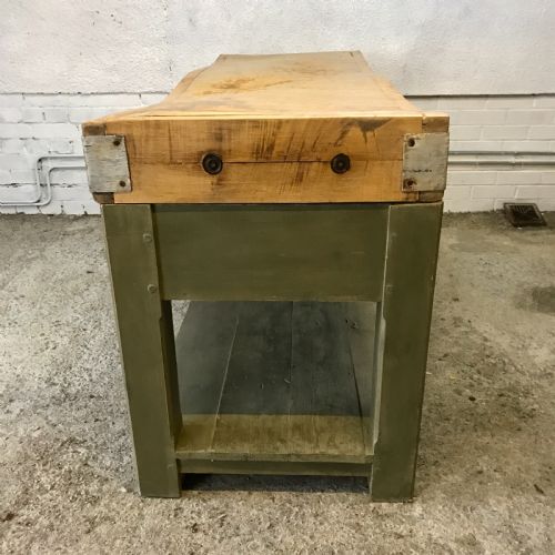 ANTIQUE BUTCHERS BLOCK ON ORIGINAL BASE - ADDITIONAL PHOTO 12