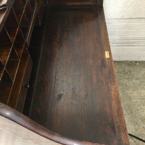 EARLY 20TH CENTURY OAK ROLL TOP DESK - ADDITIONAL PHOTO 11