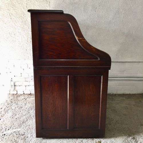 EARLY 20TH CENTURY OAK ROLL TOP DESK - ADDITIONAL PHOTO 14