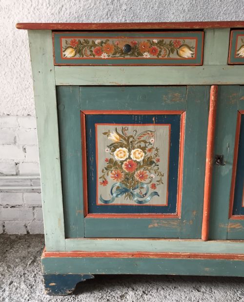 ORIGINAL PAINTED SWEDISH DRESSER BASE - ADDITIONAL PHOTO 8