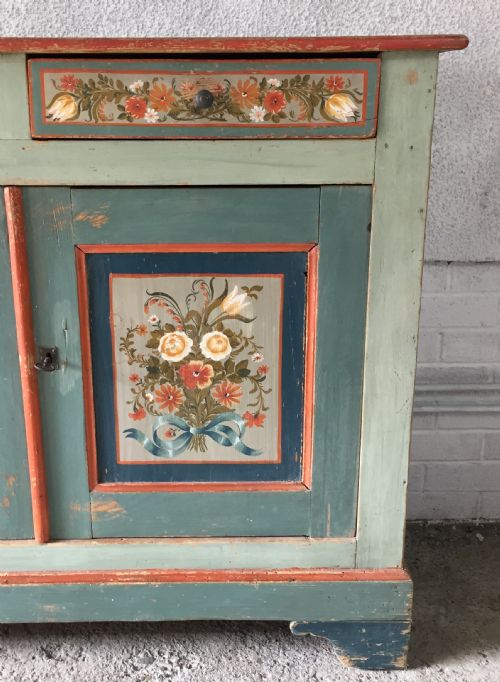 ORIGINAL PAINTED SWEDISH DRESSER BASE - ADDITIONAL PHOTO 9