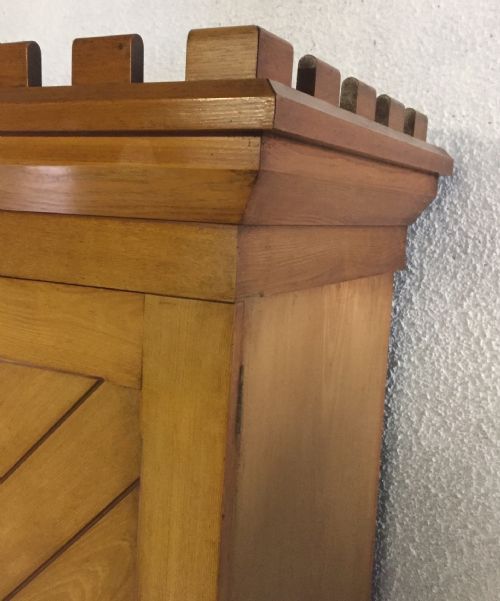 LATE VICTORIAN ASH GENTLEMAN'S WARDROBE - ADDITIONAL PHOTO 1
