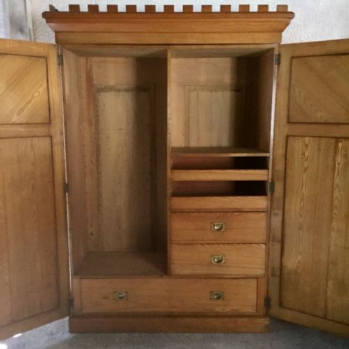 LATE VICTORIAN ASH GENTLEMAN'S WARDROBE - ADDITIONAL PHOTO 3