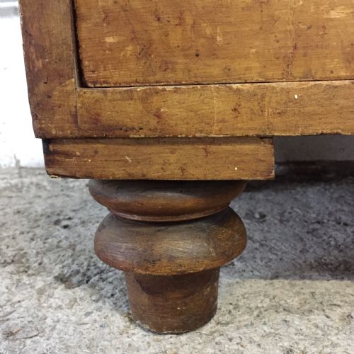 VICTORIAN PINE CHEST OF DRAWERS WITH GALLERY BACK - ADDITIONAL PHOTO 8