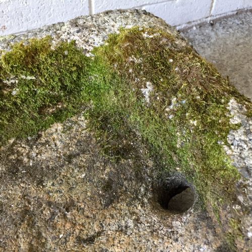 18TH CENTURY CORNISH GRANITE TROUGH - ADDITIONAL PHOTO 5
