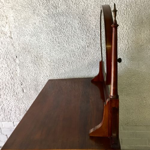 EDWARDIAN MAHOGANY DRESSING CHEST WITH 5 LONG GRADUATED DRAWERS - ADDITIONAL PHOTO 10