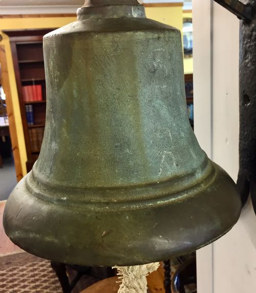 19TH CENTURY BRONZE BELL WITH ORIGINAL CLAPPER - ADDITIONAL PHOTO 3
