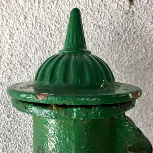 VICTORIAN CAST IRON VILLAGE WATER PUMP - ADDITIONAL PHOTO 1