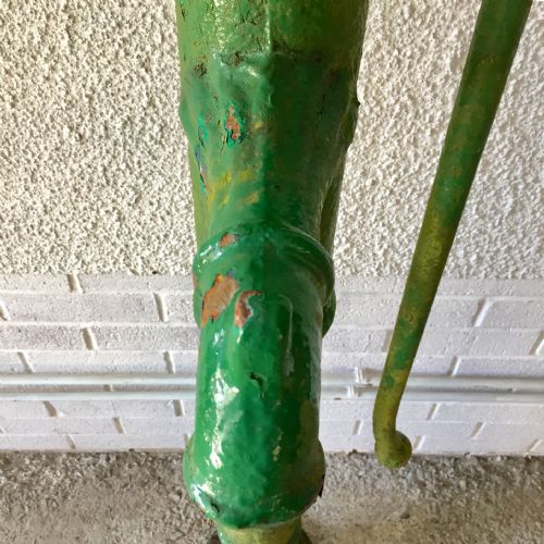 VICTORIAN CAST IRON VILLAGE WATER PUMP - ADDITIONAL PHOTO 5