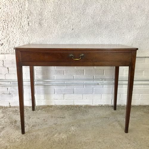 18th century oak single drawer side table - CATEGORY: ANTIQUE TABLES - DATED 18TH CENTURY
