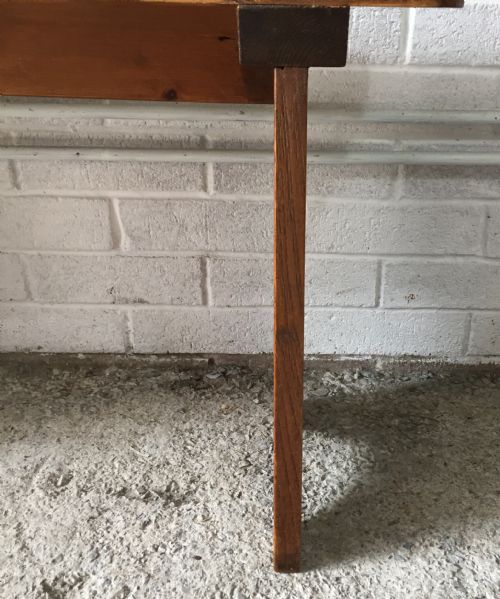 LATE 19TH EARLY 20TH CENTURY ELM BENCH - ADDITIONAL PHOTO 6