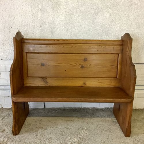 victorian pitch pine pew - CATEGORY: ANTIQUE FURNITURE - DATED VICTORIAN