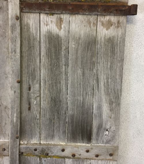 PAIR OF 19TH CENTURY FRENCH OAK DOORS - ADDITIONAL PHOTO 5
