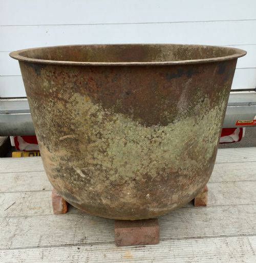 circa 1900 cast iron boiler planter - CATEGORY: ANTIQUE METAL - DATED 1900