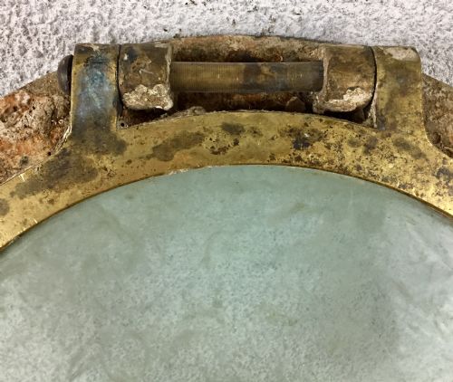 EARLY 20TH CENTURY BRASS PORTHOLE - ADDITIONAL PHOTO 1