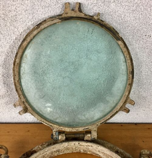 EARLY 20TH CENTURY BRASS PORTHOLE - ADDITIONAL PHOTO 8
