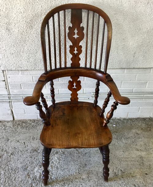 19TH CENTURY ELM AND BEECH WINDSOR CHAIR - ADDITIONAL PHOTO 1