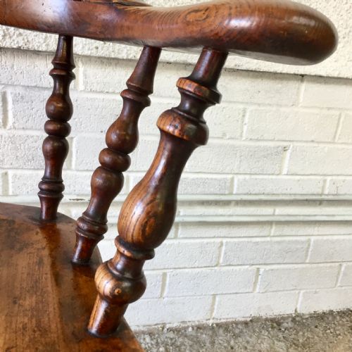19TH CENTURY ELM AND BEECH WINDSOR CHAIR - ADDITIONAL PHOTO 5