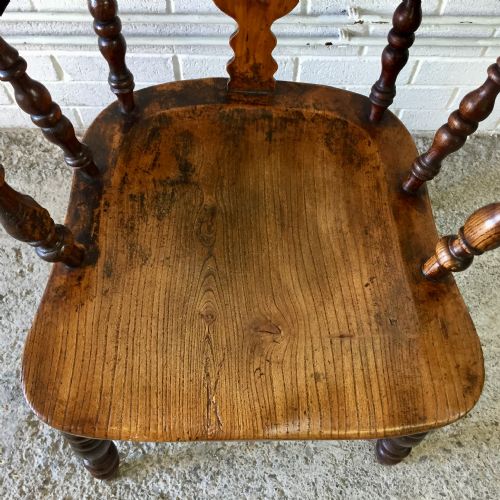 19TH CENTURY ELM AND BEECH WINDSOR CHAIR - ADDITIONAL PHOTO 6
