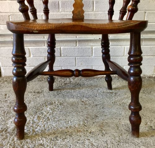19TH CENTURY ELM AND BEECH WINDSOR CHAIR - ADDITIONAL PHOTO 8