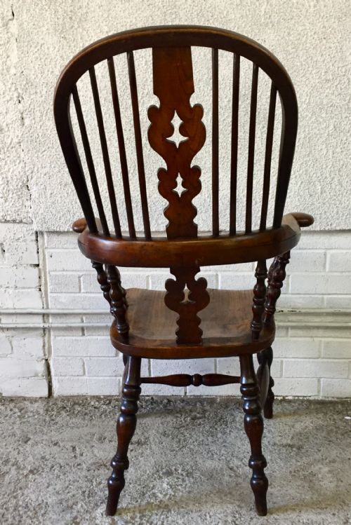 19TH CENTURY ELM AND BEECH WINDSOR CHAIR - ADDITIONAL PHOTO 12