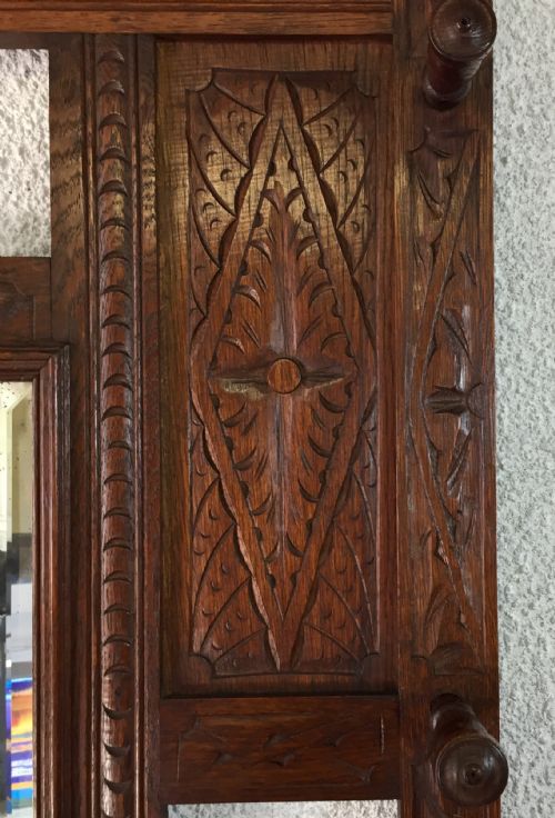 ENGLISH CARVED OAK HALL STAND - ADDITIONAL PHOTO 4