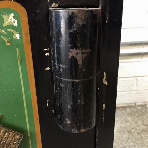 CIRCA 1900 MILNERS SAFE WITH KEYS - ADDITIONAL PHOTO 7