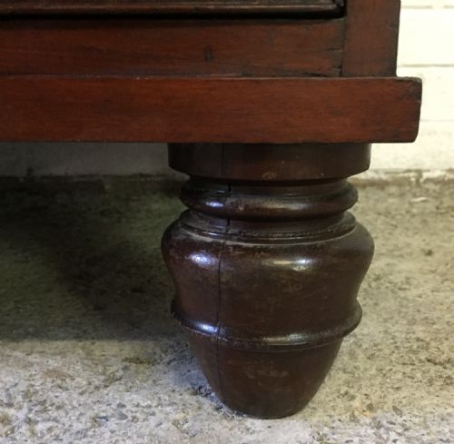 VICTORIAN MAHOGANY CHEST OF DRAWERS - ADDITIONAL PHOTO 6