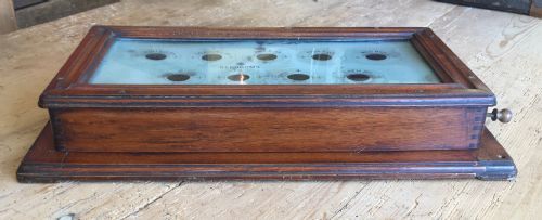 SERVANTS BELL BOX IN MAHOGANY CASE - ADDITIONAL PHOTO 6