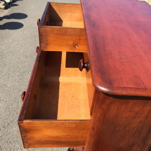VICTORIAN PINE CHEST OF DRAWERS WITH ORIGINAL MAHOGANY STAIN - ADDITIONAL PHOTO 6