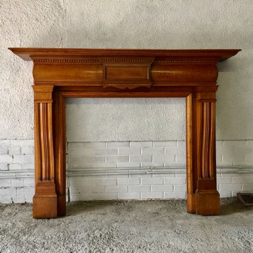circa 1900 oak fire surround - CATEGORY: ANTIQUE FIREPLACES - DATED 1900